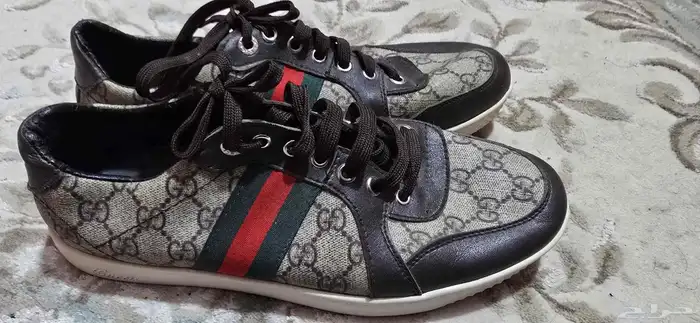 للبيع شوز قوشي اصلي 1