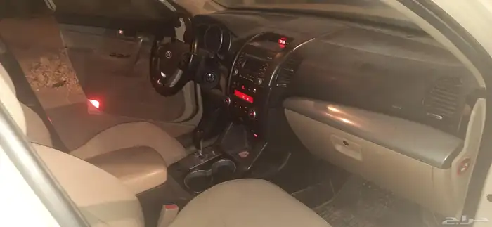 كيا سورينتو 2011 11