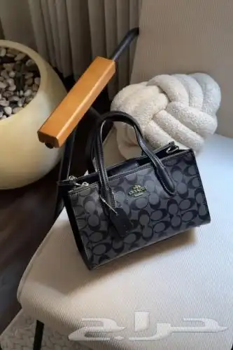 شنط ماركات مختلفه درجه اولى وهاي كوليتي عرض نهاية السنه 14