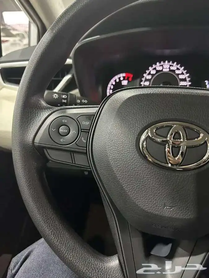 تويوتا كورولا استاندر ماكينة2.0 موديل 2025 11
