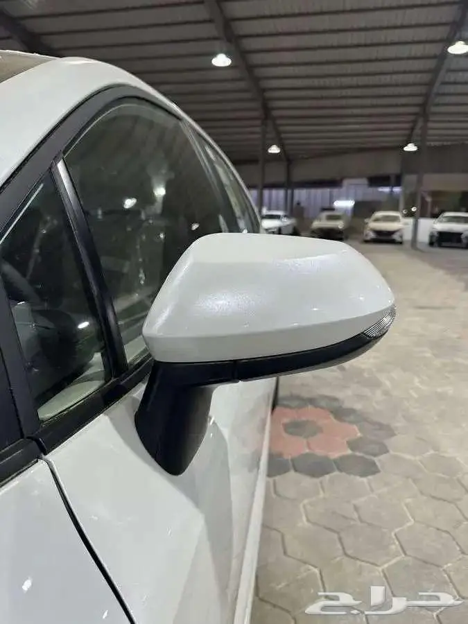 تويوتا كورولا استاندر ماكينة2.0 موديل 2025 7