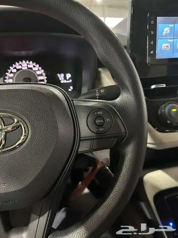 تويوتا كورولا استاندر ماكينة2.0 موديل 2025 9