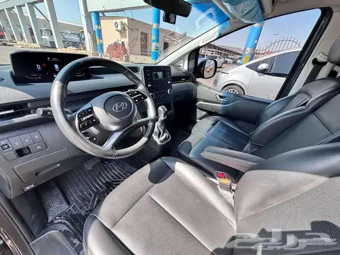 ستاريا ديزل 2022 بطاقة جمركية 11 مقعد استيراد كوريا 10