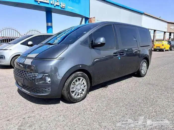 ستاريا ديزل 2022 بطاقة جمركية 11 مقعد استيراد كوريا 0