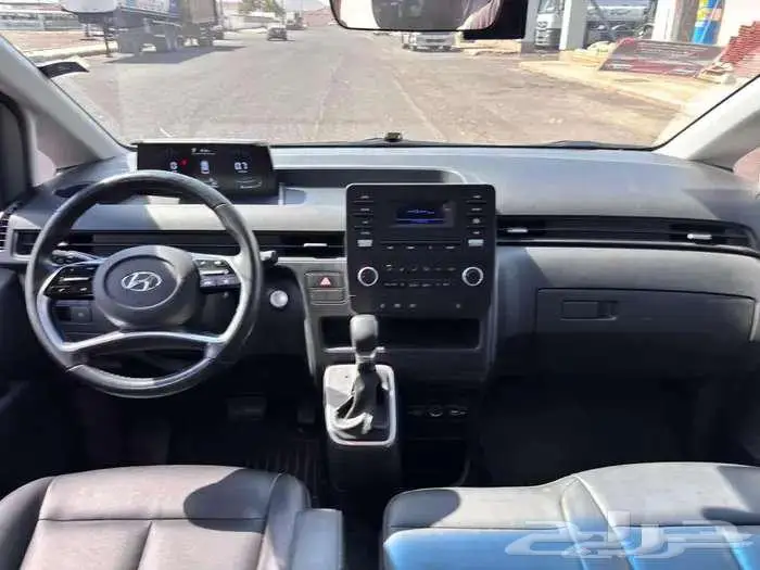 ستاريا ديزل 2022 بطاقة جمركية 11 مقعد استيراد كوريا 12