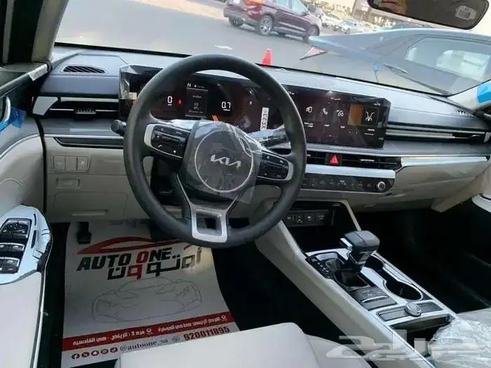 كيا K 5 ستاندر مطور بانوراما 25 4