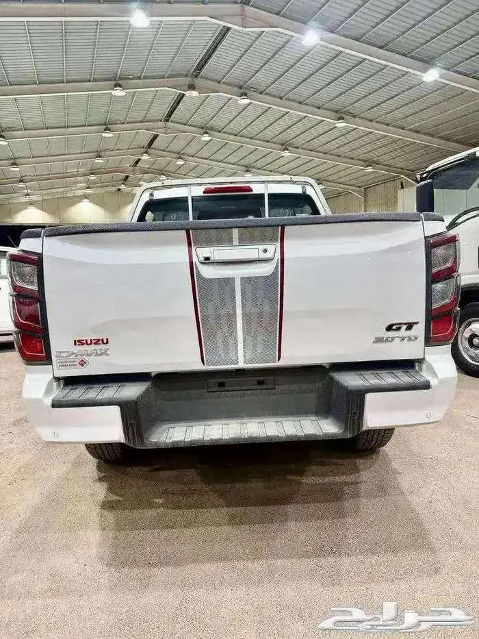 ايسوزو ديماكس 2025 GT كاش وتقسيط 1