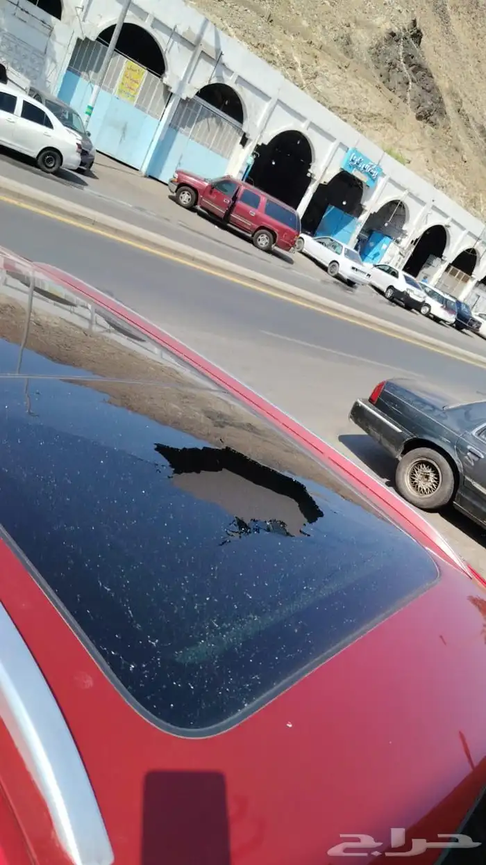 المملكه لجميع انواع زجاج السيارات والتندات 0