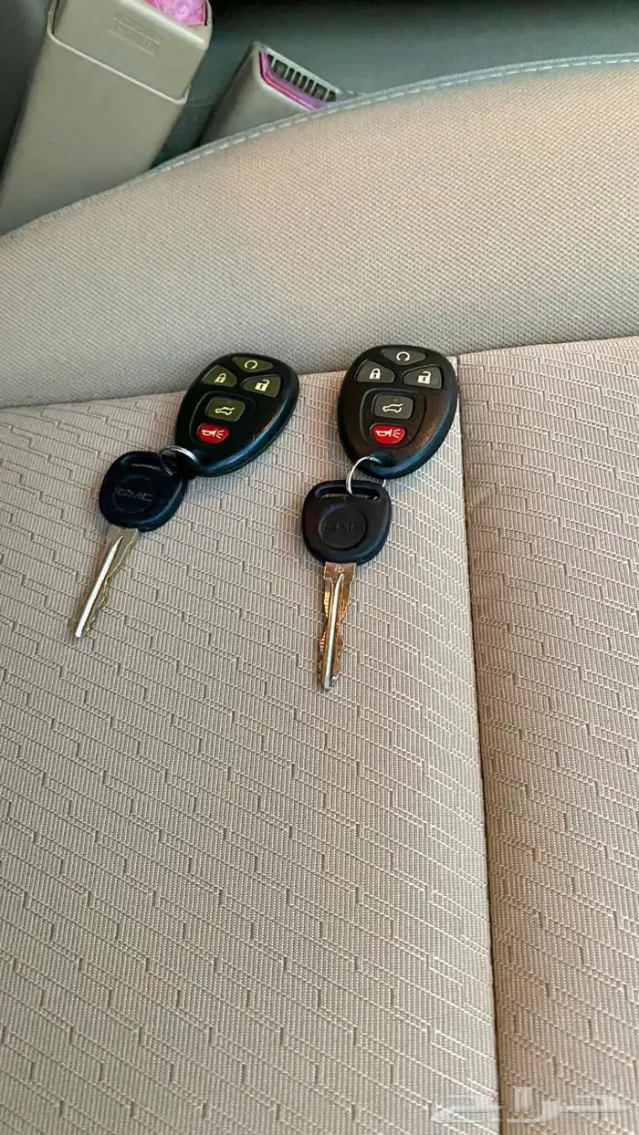 جمس يوكن 2014 مالك واحد بحاله المصنع 50