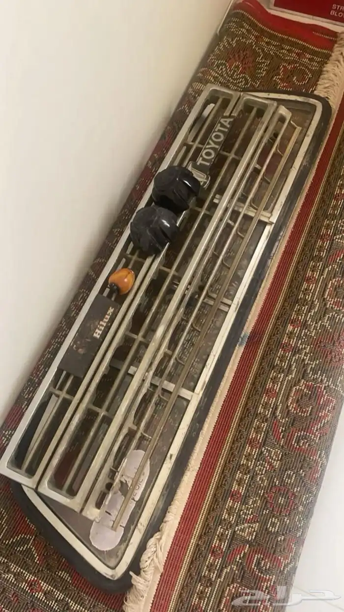 قطع هايلوكس 1983_1982 0