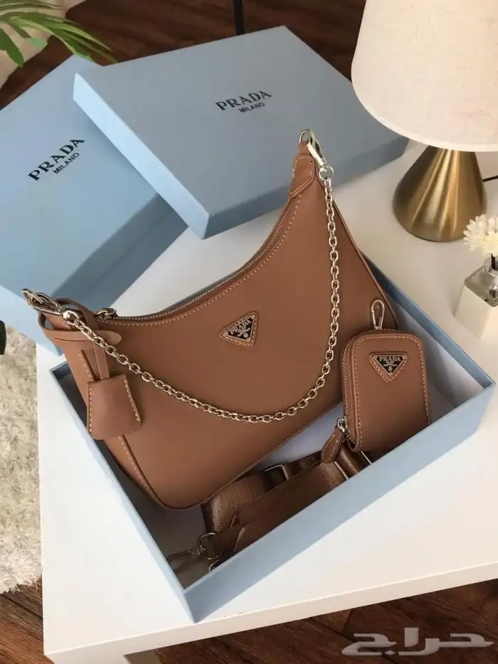 شنط ماركات مختلفه درجه اولى وهاي كوليتي عرض نهاية السنه 9