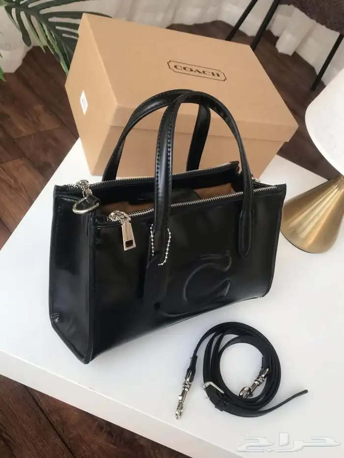 شنط ماركات مختلفه درجه اولى وهاي كوليتي عرض نهاية السنه 17