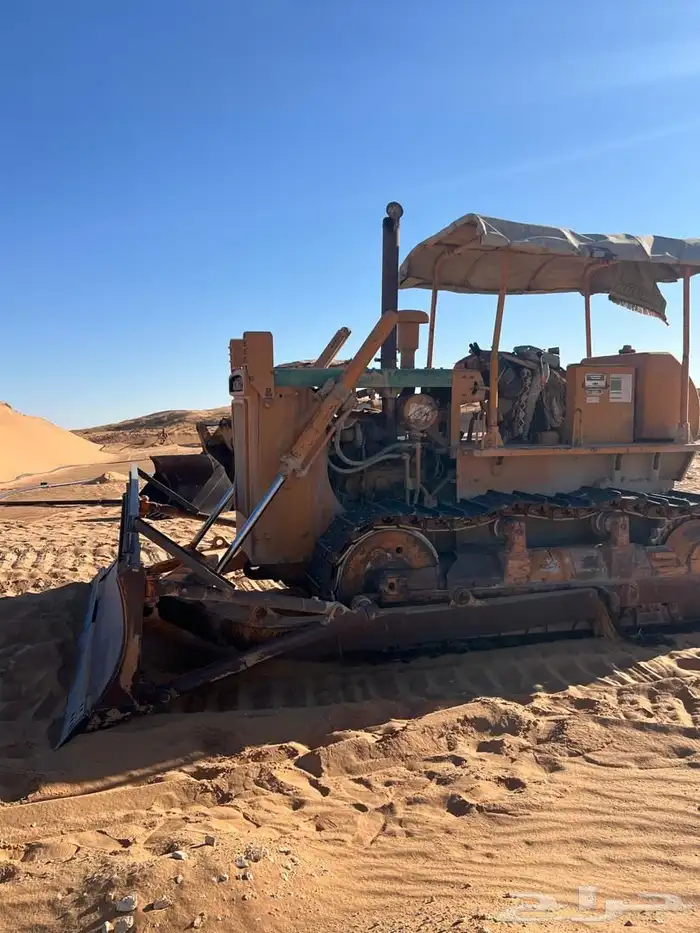 بلدوزر حجم 50 علي 15 2