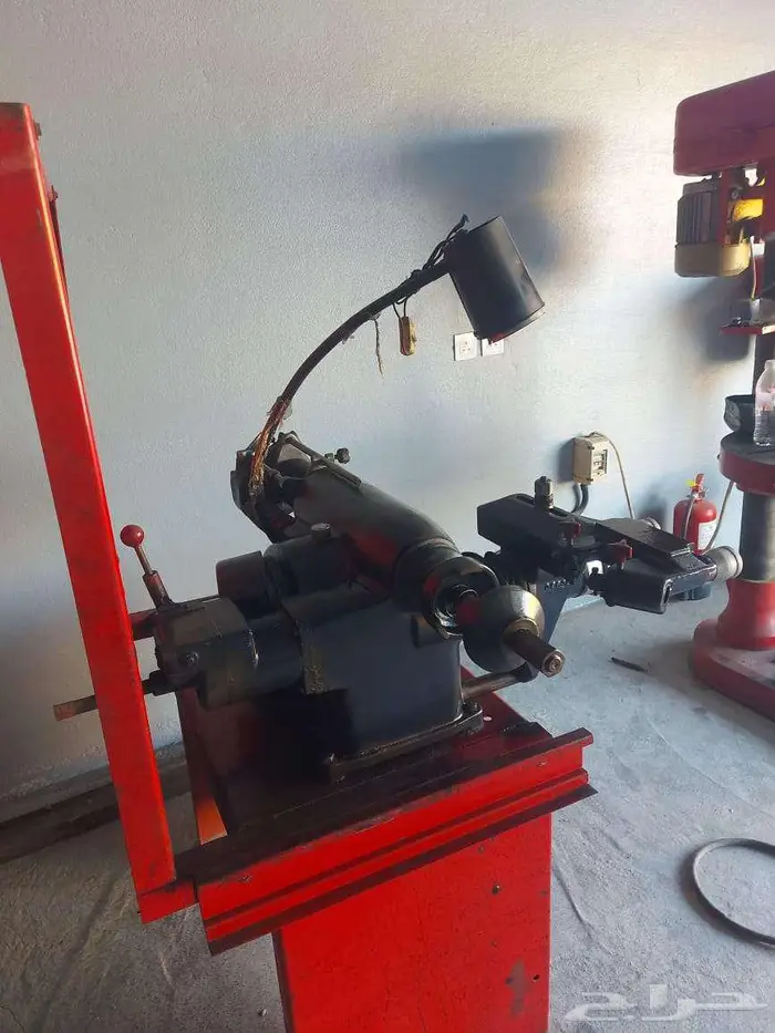 مخرطة هوبات أمريكي تم تنزيل الحد 1