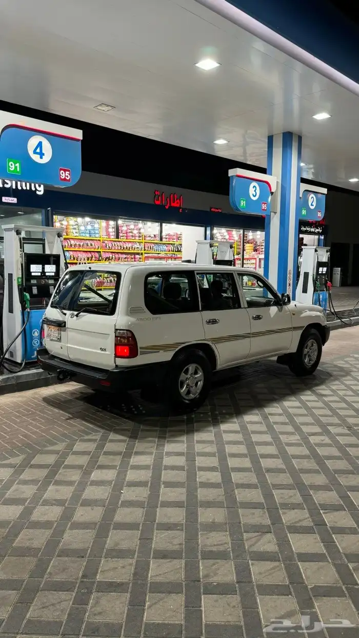 لاند كروزر موديل 2000 gx 0
