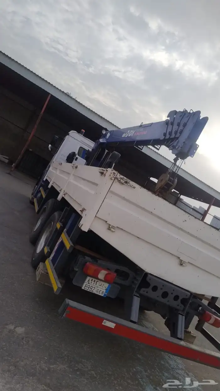 المعدات للايجار بوم تراك 10طن بوم تراك 12 طن بوم ترك 7 طن 8