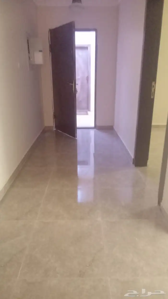 للإيجار شقة في إشبيلية الرياض 1
