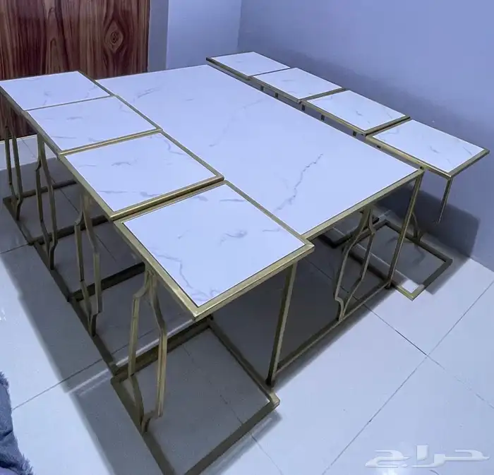 طاولة خدمات وطاولة مدخل 1