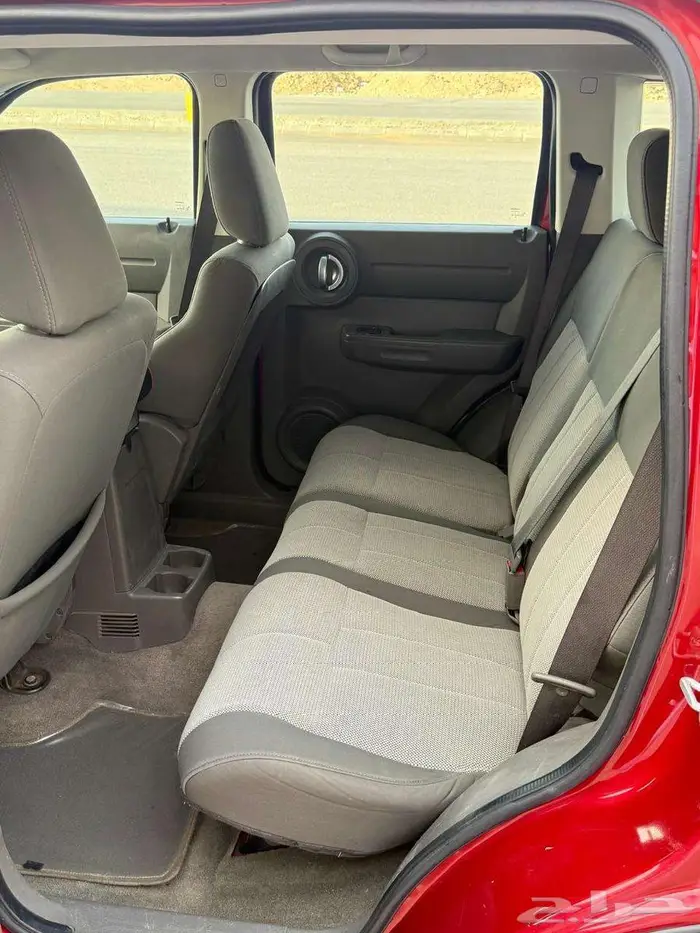 دودج نيترو 2007 6