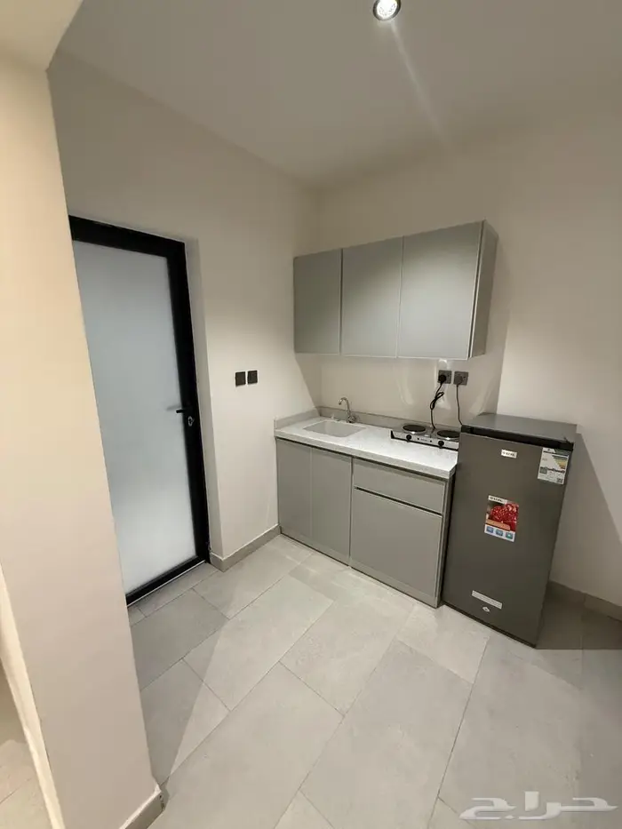 استديوهات جديدة مؤثثة للإيجار 4