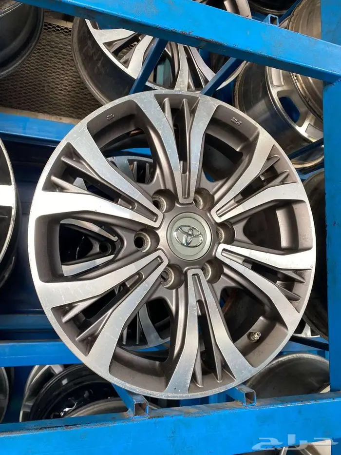 طقم جنوط هيلكس دبل مقاس 17 اصليه وكاله 1