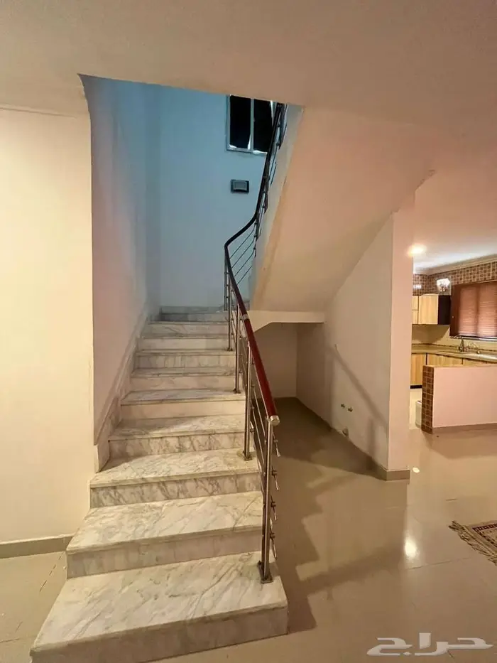 شقه فاخرة للبيع حي الياسمين   موقع مميز وسعر مميز 6