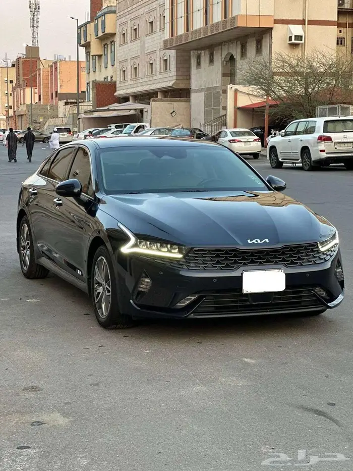 كيا K5 هايبرد 2023 2