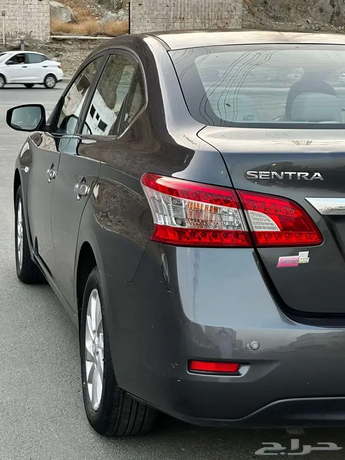 نيسان سنترا 2018 6