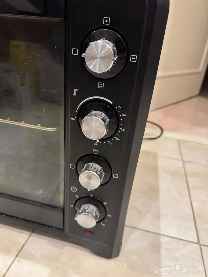 فرن كهربائي مستعمل ب 100 ريال بيع مستعجل 1