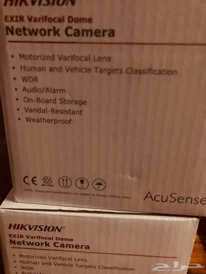 كاميرا مع زوم اي بي 1