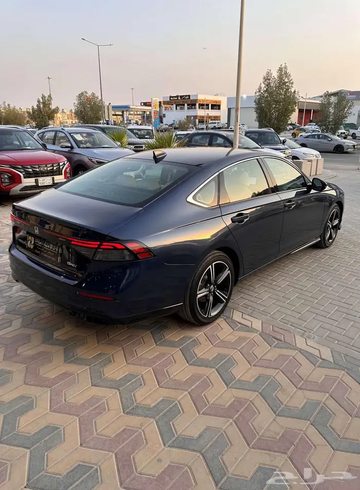 هوندا اكورد هايبرد EXL 2024 36
