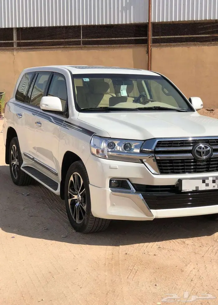 تويوتا جي اكس ار 2017 وكاله عداد 93000كم 7