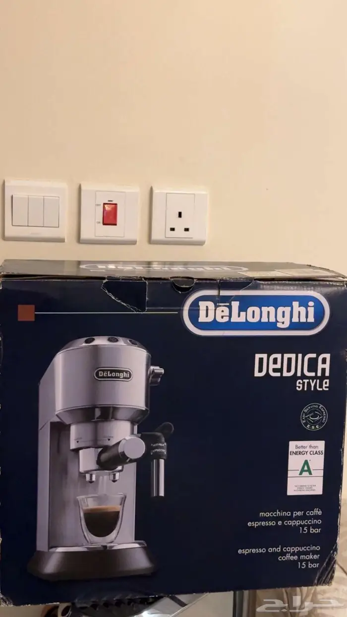الة قهوة للبيع ديلونجي استخدام خفيف 0