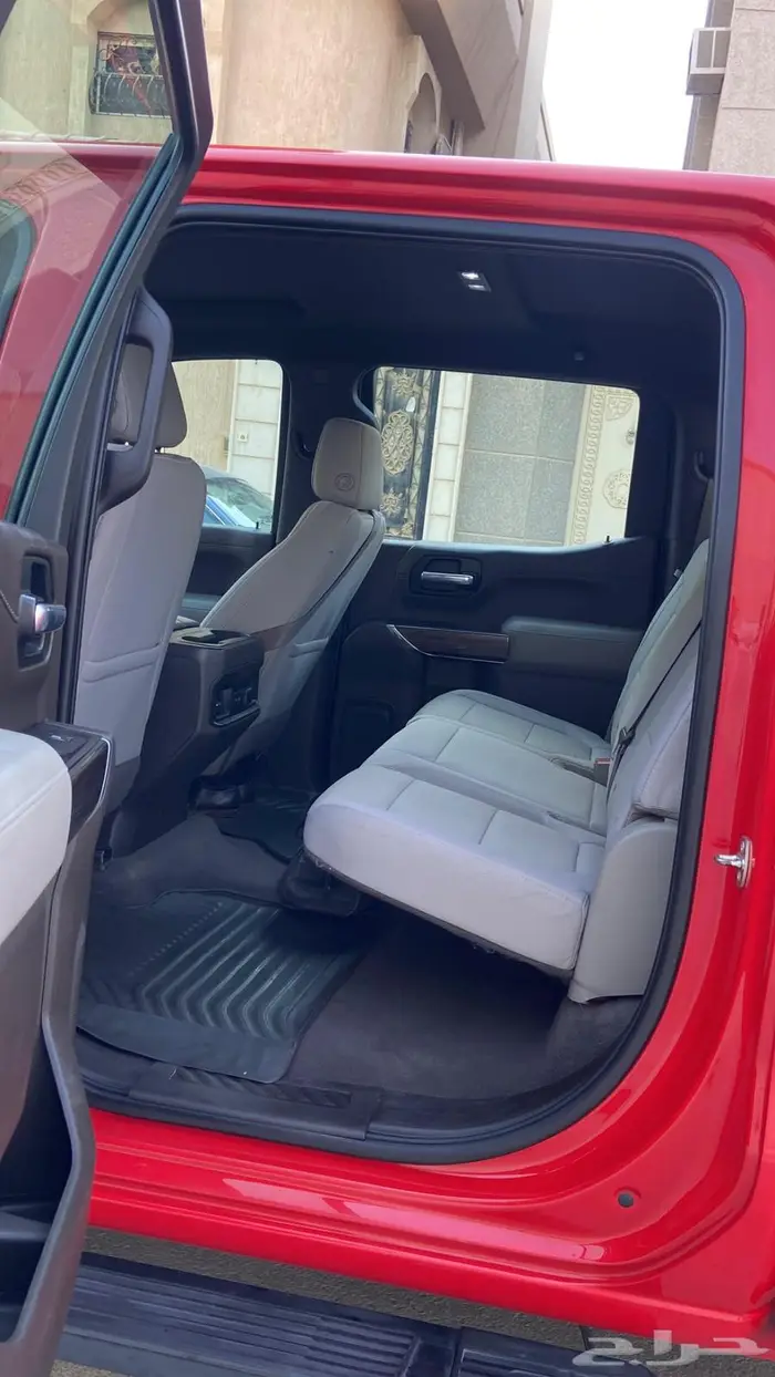 سلفرادو 2020 احمر دبل 9