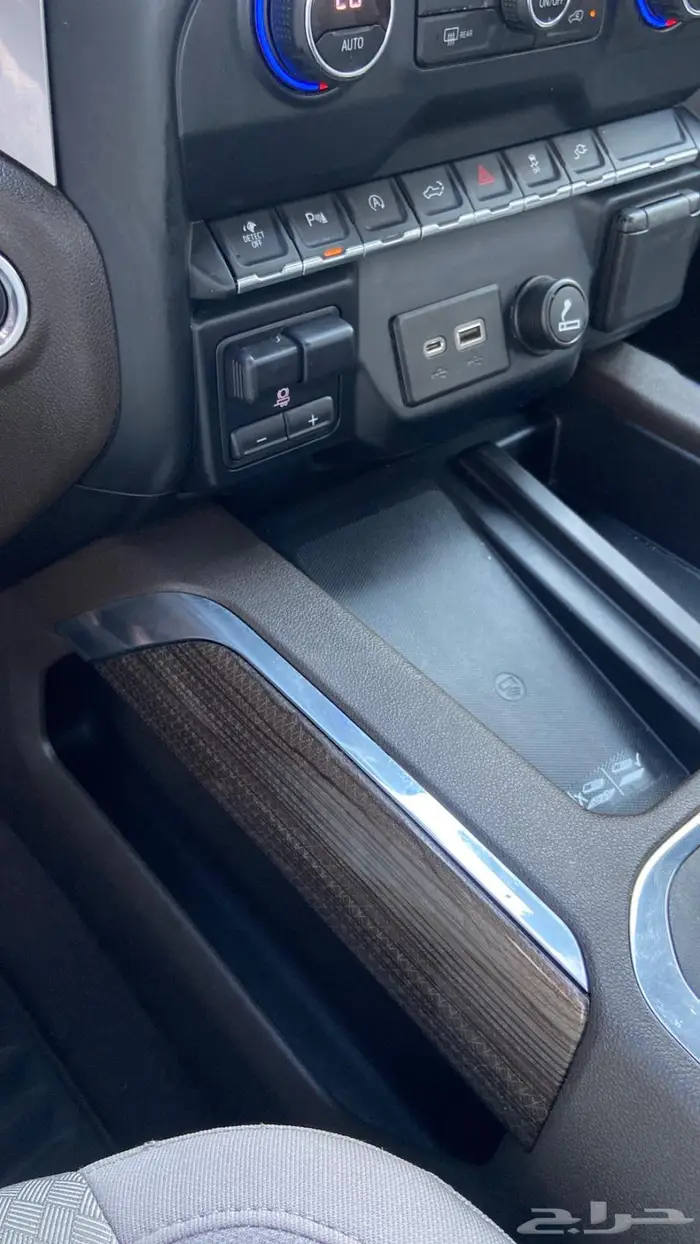 سلفرادو 2020 احمر دبل 13