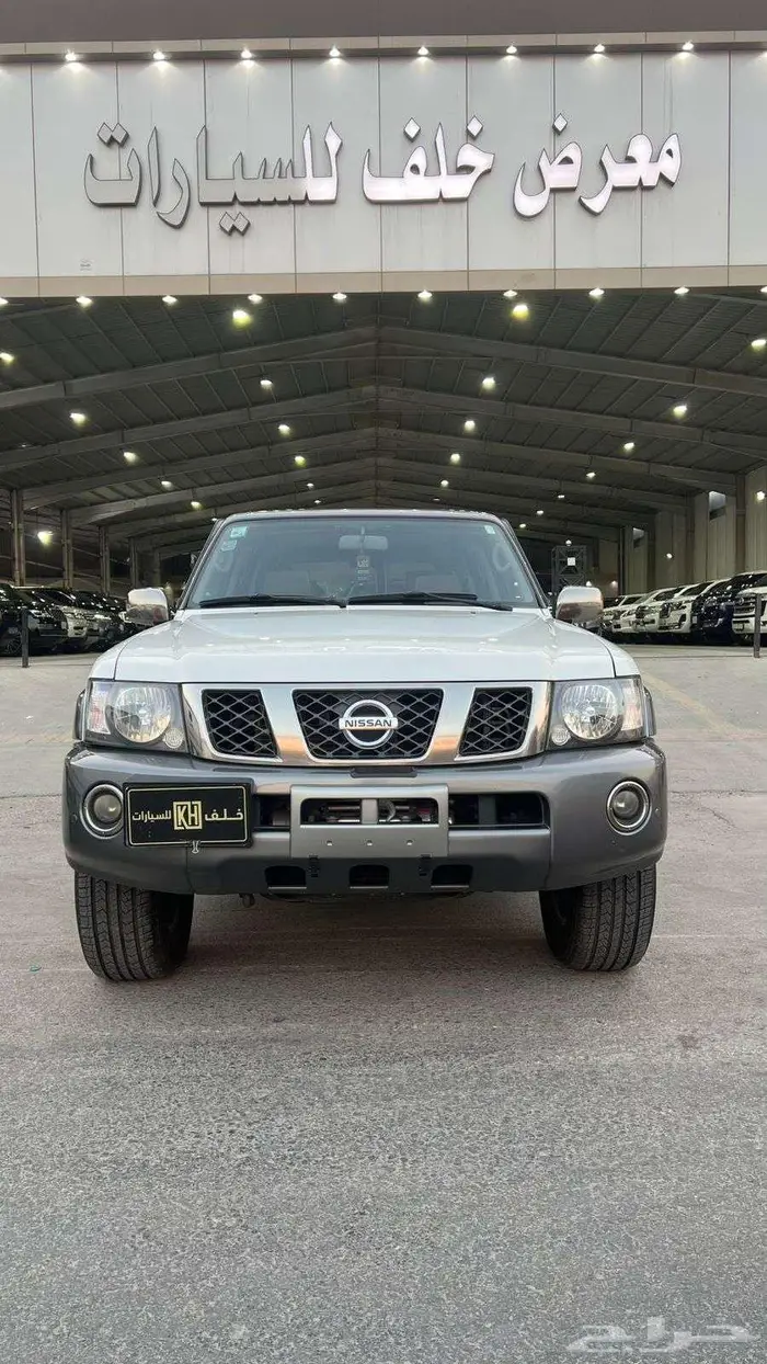 نيسان باترول سوبر سفاري موديل 2020- معرض خلف للسيارات 0