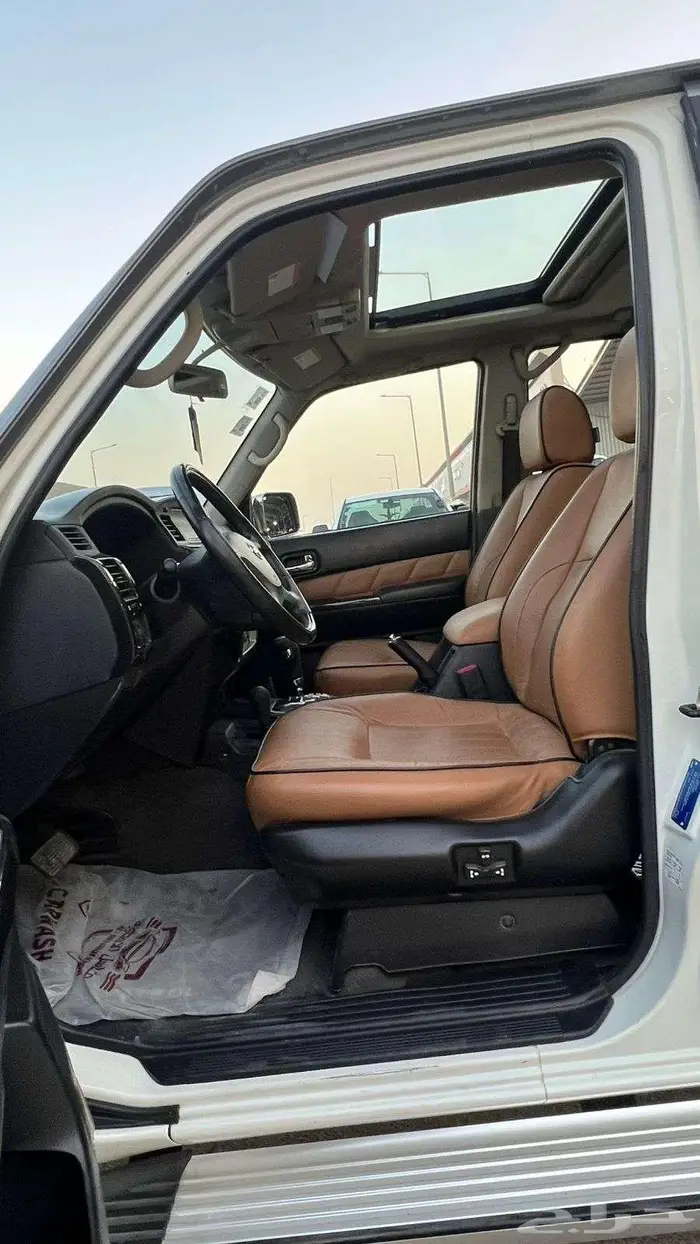 نيسان باترول سوبر سفاري موديل 2020- معرض خلف للسيارات 7