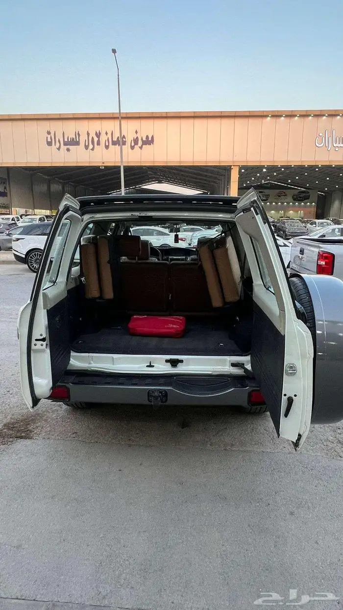 نيسان باترول سوبر سفاري موديل 2020- معرض خلف للسيارات 11