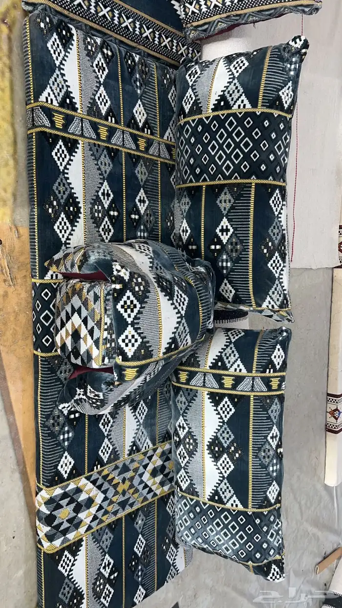 بيوت شعر جديدة ابيض واسود جميع المقاسات 15