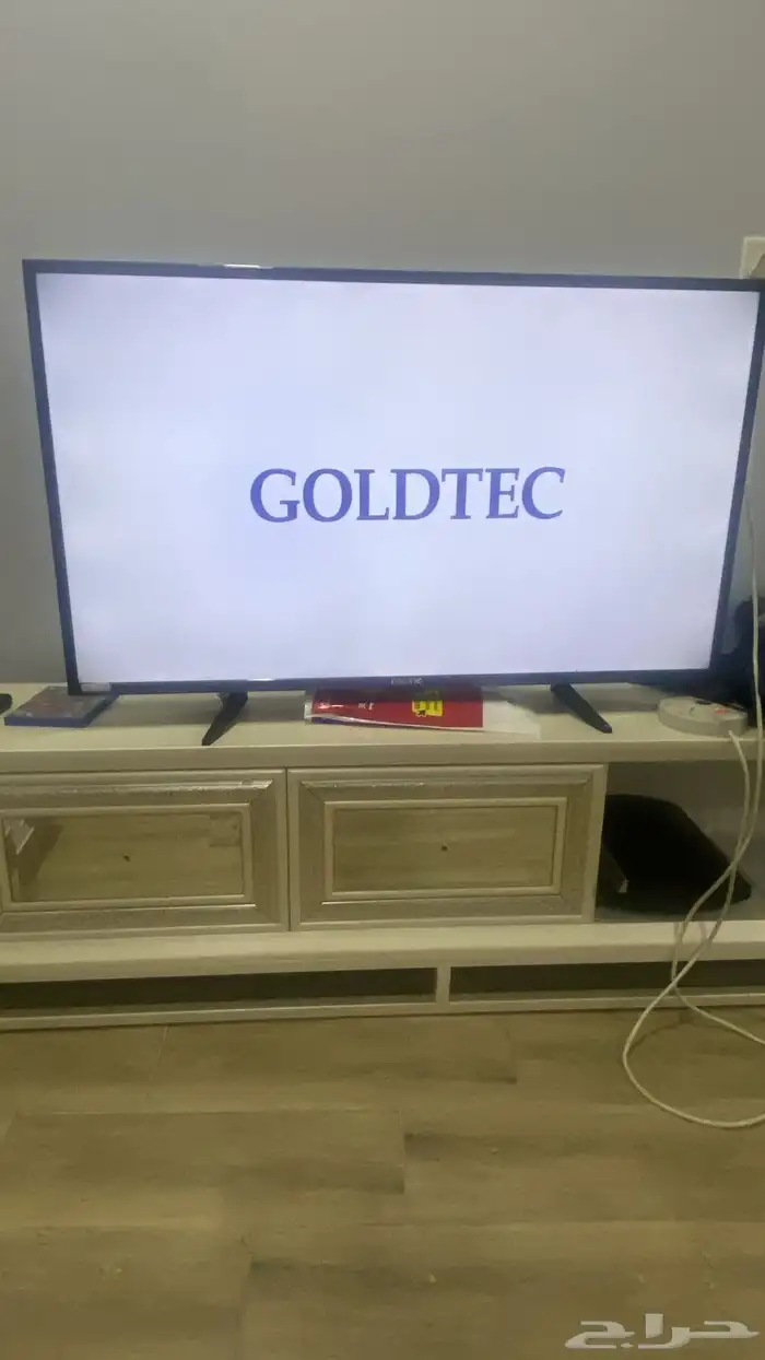 مايكرويف نيكاي وشاشة قولدتيك 3