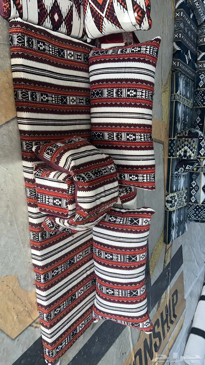 بيوت شعر جديدة ابيض واسود جميع المقاسات 17