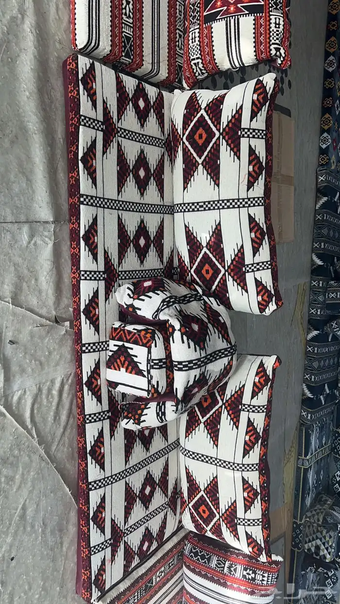 بيوت شعر جديدة ابيض واسود جميع المقاسات 18