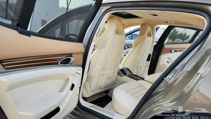 بورش باناميرا تيربو 2010 24