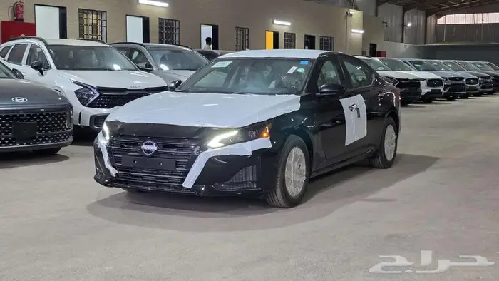 نيسان التيما 2.5 S ستاندر موديل 2025 بقسط 1138 ريال 3
