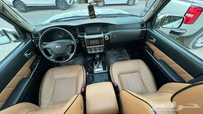 نيسان باترول سوبر سفاري موديل 2020- معرض خلف للسيارات 9