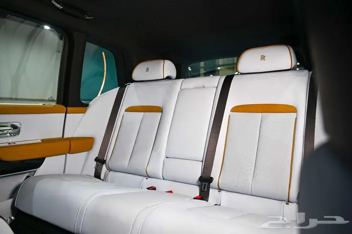 شركة لبريمي لسيارات رولز رويس منصوري 20