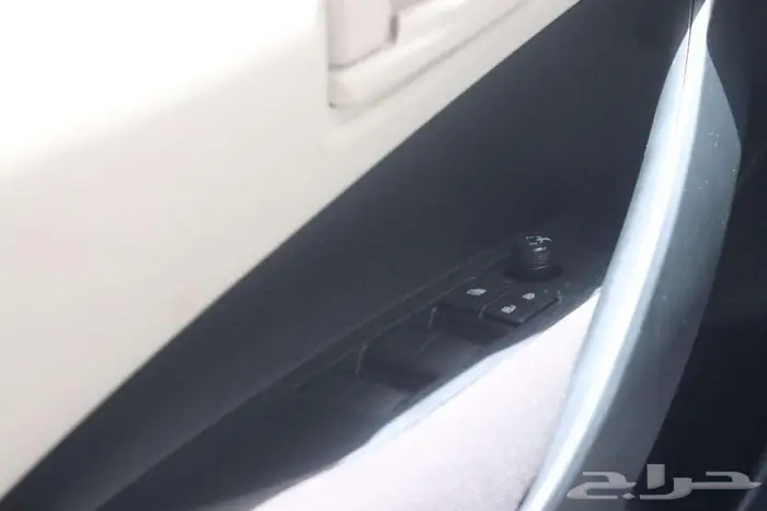 تويوتا كورولا مطور جنوط1.5 موديل 2025 13