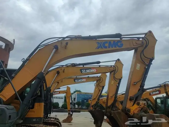بوكلين XCMG -EX215 مستخدم نظيف جدا 0