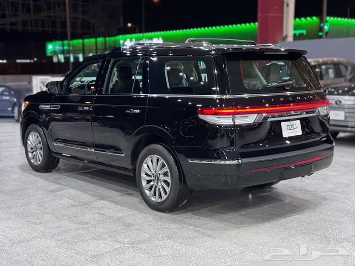 لينكولن نافيجيتور Premier موديل 2024 جديد 3