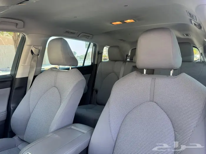 تويوتا هايلاندر 2021 نظيفة جدا  في الدمام 13